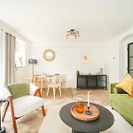 Stylish One Bedroom Flat On Gordon Road